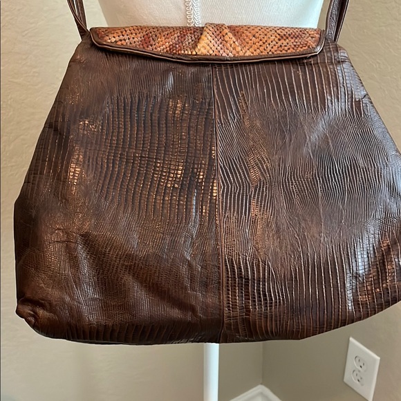 Sharif Stylish Brown Shoulder Bag with Snakeskin Texture and Snap Flap Closure - Picture 2 of 6